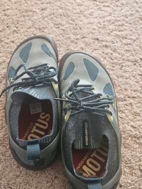 Vivobarefoot Motus Strength II Teal and Olive Barefoot Sneakers